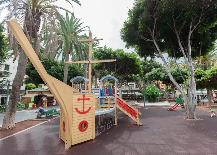 New Bright And Central With 2 Bedrooms