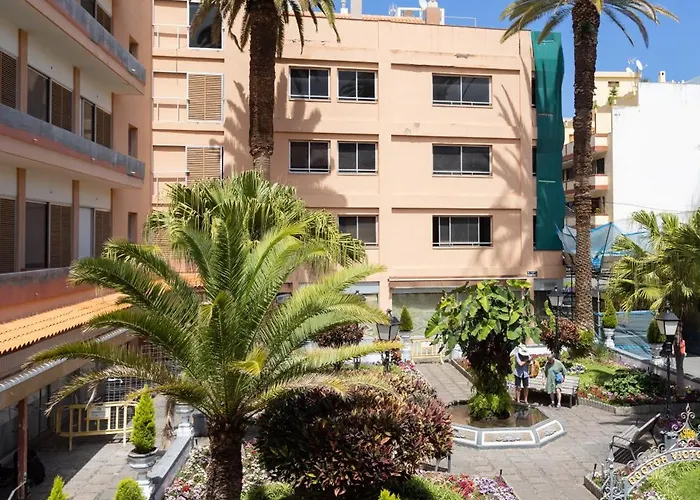 New Bright And Central With 2 Bedrooms Appartamento *